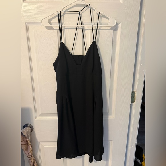 NWT Express Elegant Black Strappy Dress - Picture 2 of 4
